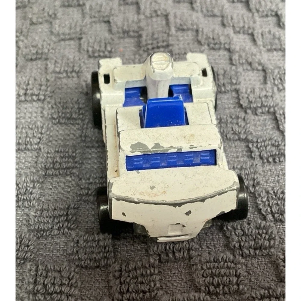 Vintage Hot Wheels By Mattel White Zamboni 1979 Diecast Vehicle RARE